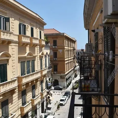 Apartment Nel Centro Storico Di - Via Meli's House