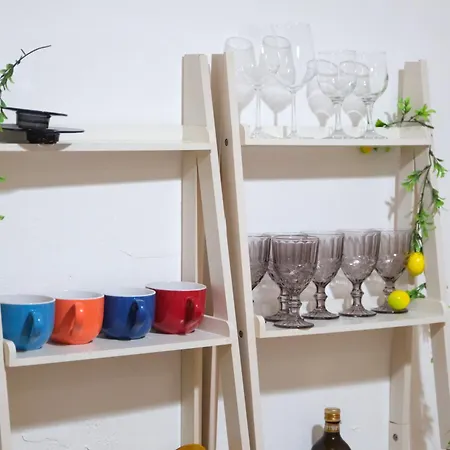 Nel Centro Storico Di - Via Meli's House アパート パレルモ